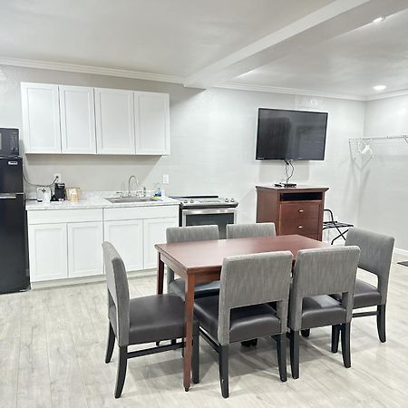 Venice Gardens Sunshine Inn & Suites Venice, Florida מראה חיצוני תמונה