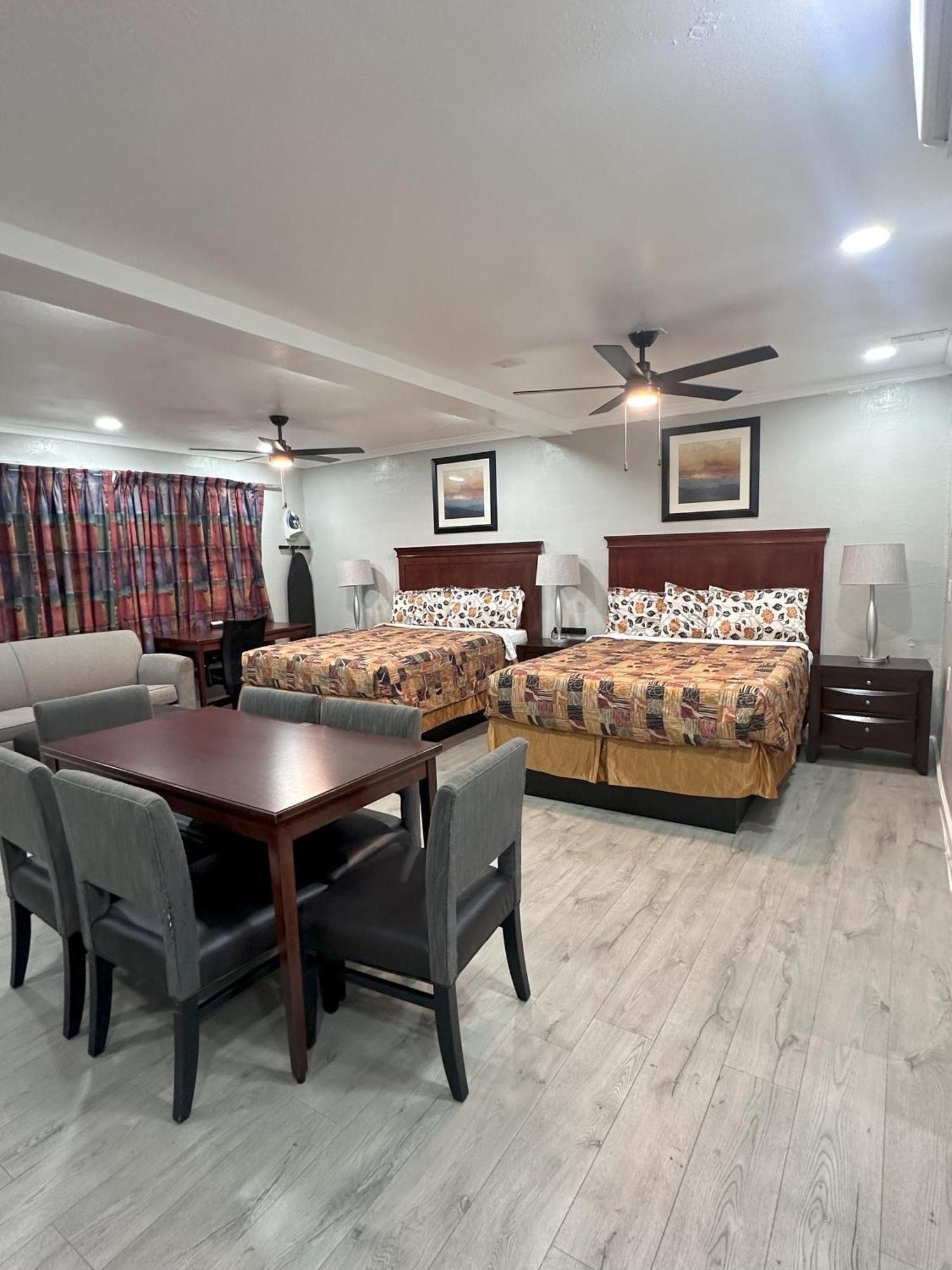 Venice Gardens Sunshine Inn & Suites Venice, Florida מראה חיצוני תמונה