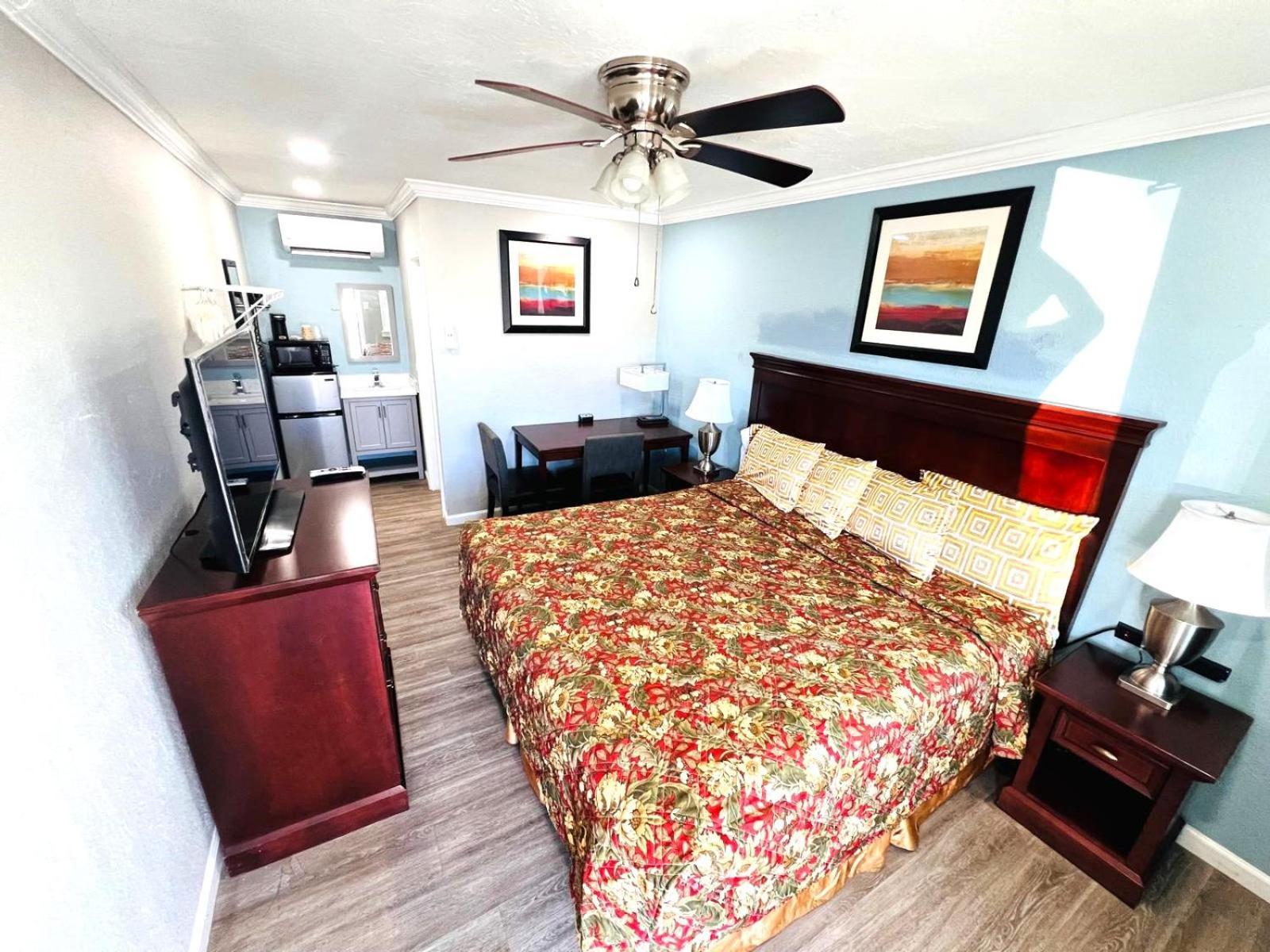 Venice Gardens Sunshine Inn & Suites Venice, Florida מראה חיצוני תמונה
