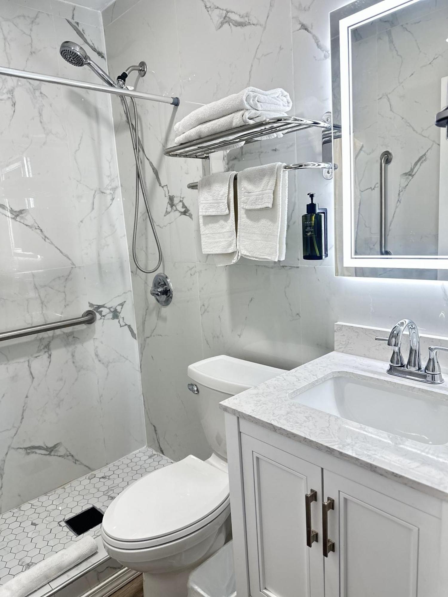 Venice Gardens Sunshine Inn & Suites Venice, Florida מראה חיצוני תמונה