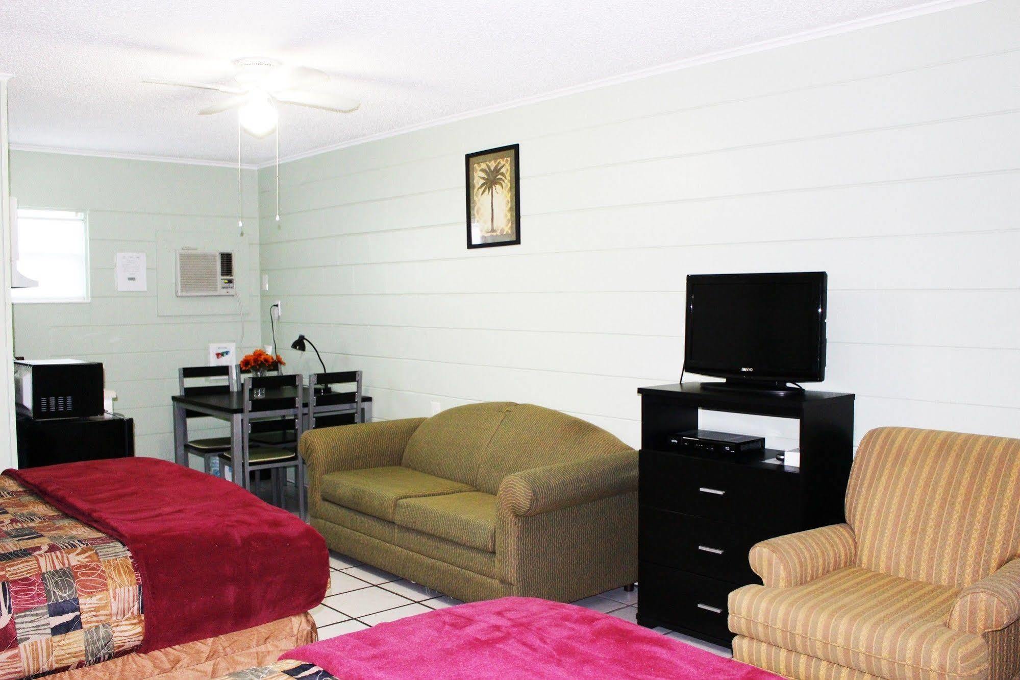 Venice Gardens Sunshine Inn & Suites Venice, Florida מראה חיצוני תמונה