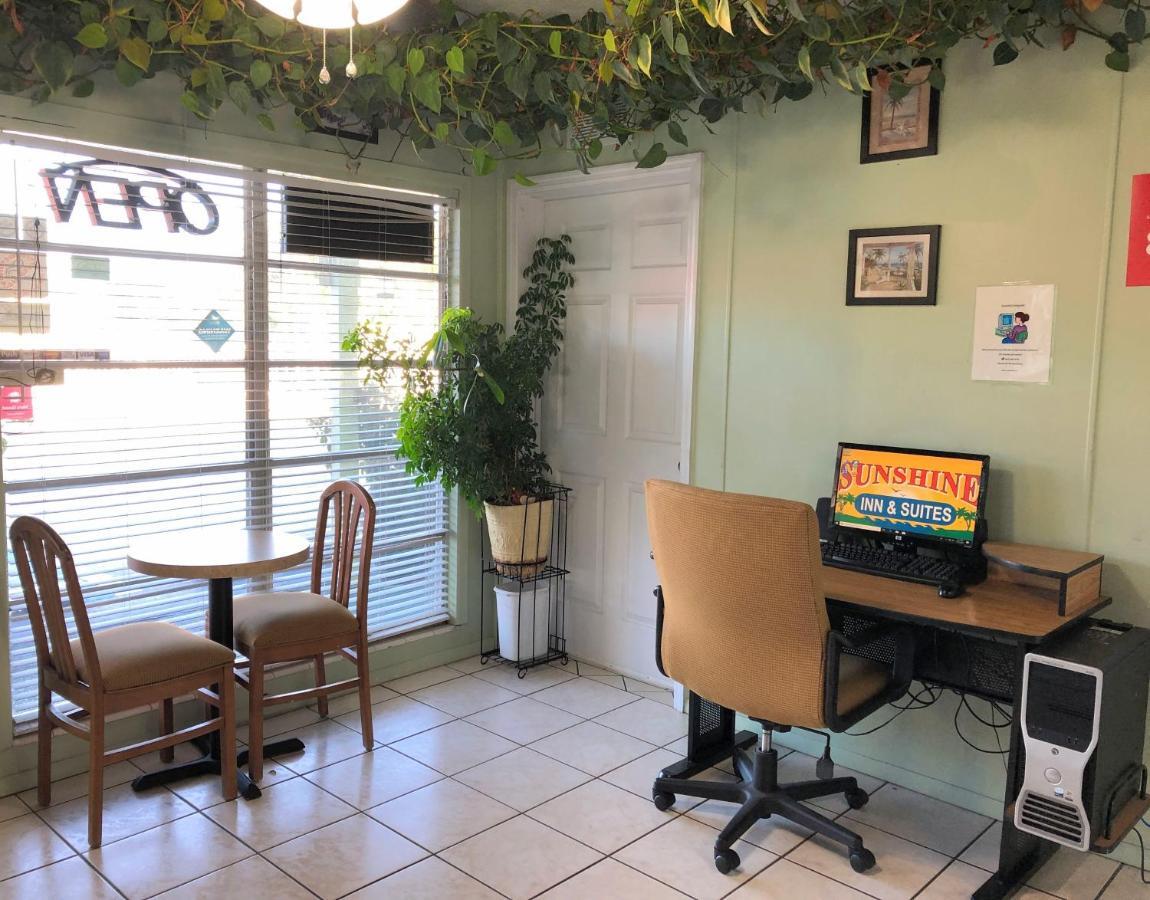 Venice Gardens Sunshine Inn & Suites Venice, Florida מראה חיצוני תמונה
